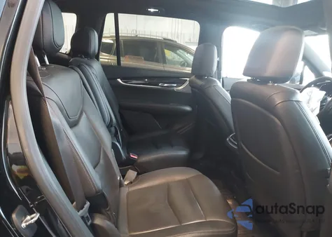 2022 Cadillac Xt6 Awd Premium Luxury z USA, uszkodzony, nr VIN 1GYKPDRS4NZ162811